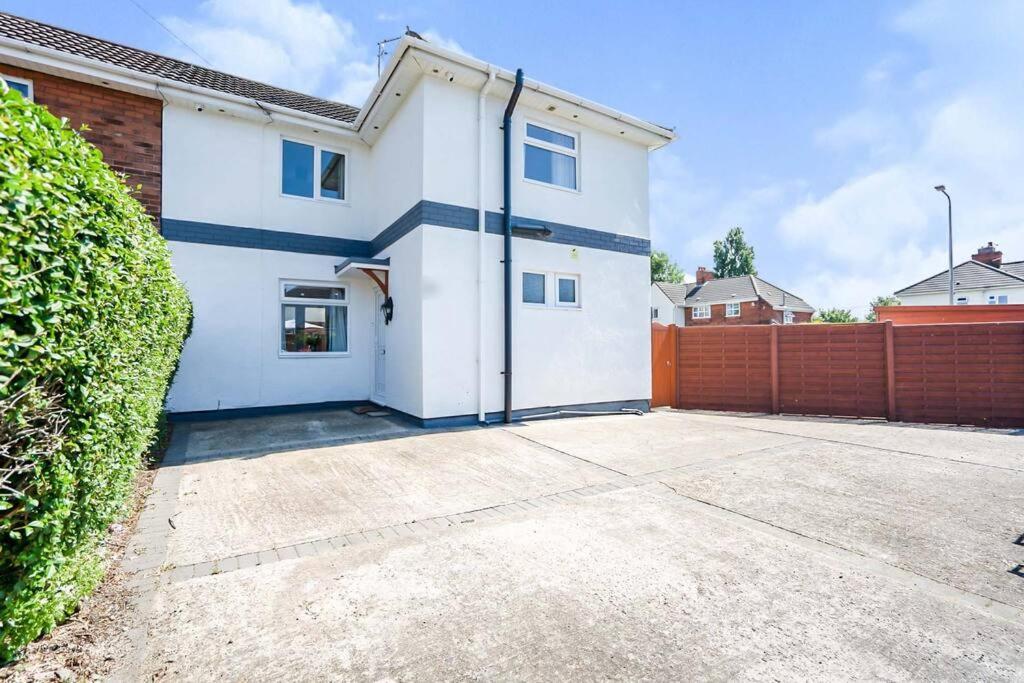 Beautiful 3 Bedroom Home, 10 Minutes Walk To Beach. クリーソープス エクステリア 写真