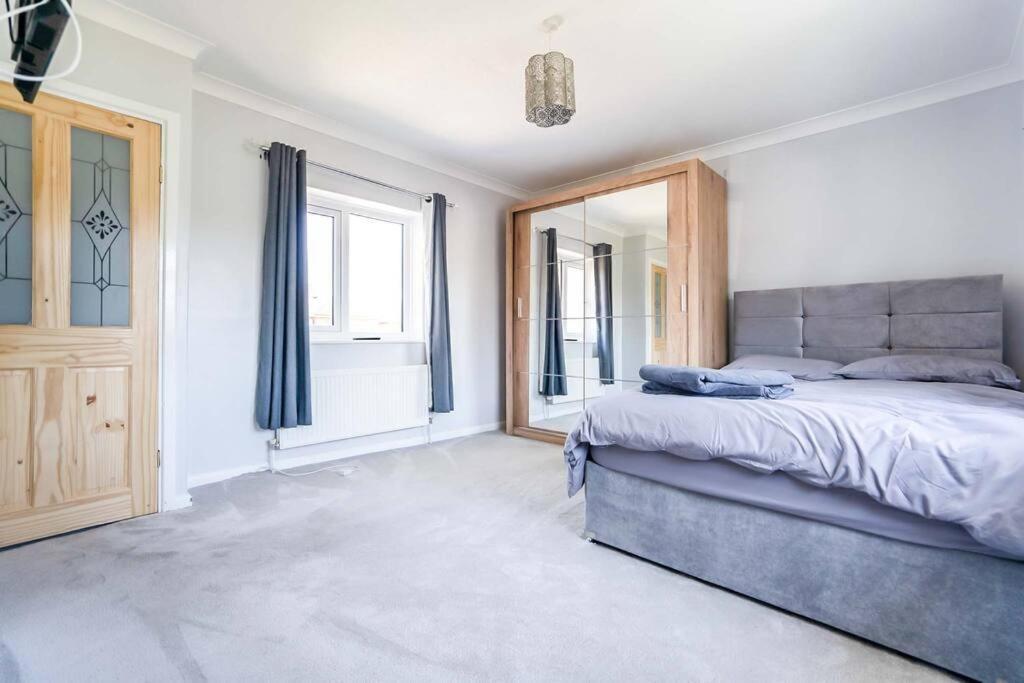 Beautiful 3 Bedroom Home, 10 Minutes Walk To Beach. クリーソープス エクステリア 写真